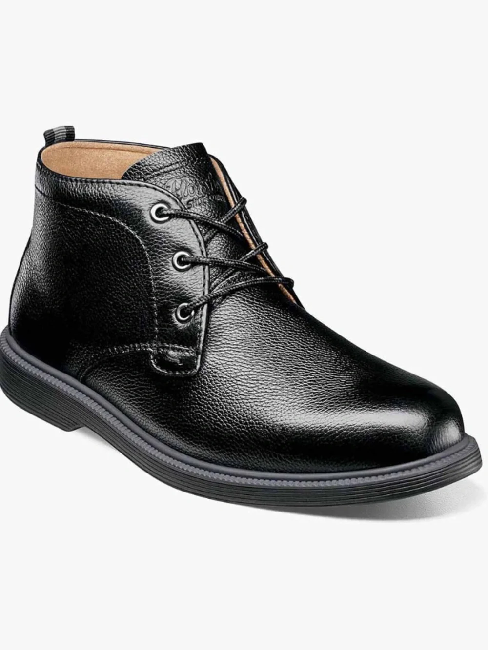 Boys Florsheim Supacush Chukka Jr in Black. 16632 007